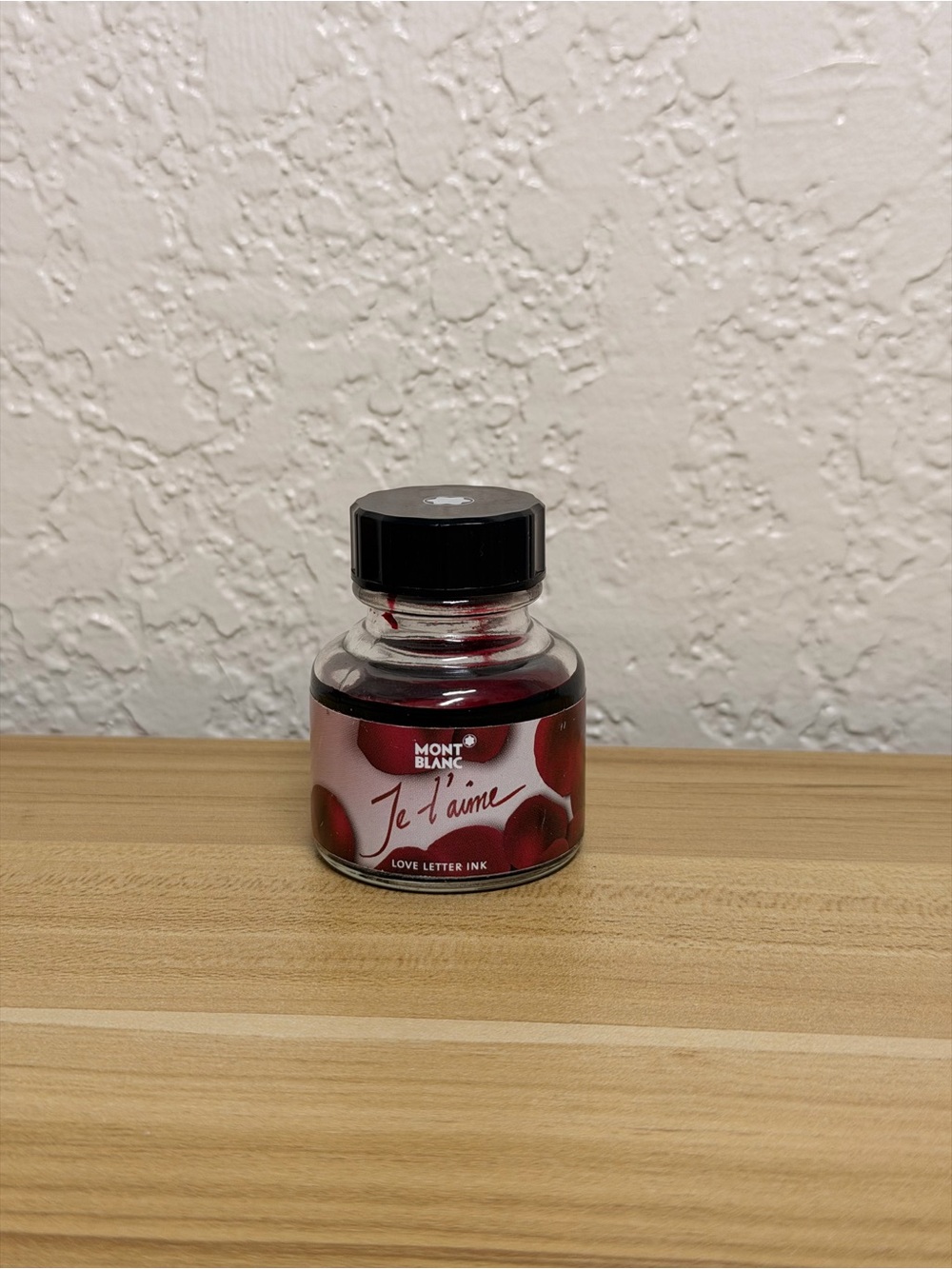 Montblanc Je t'aime Love Letter Ink Rose Scented Red/Pink Pen Refill 99% Full